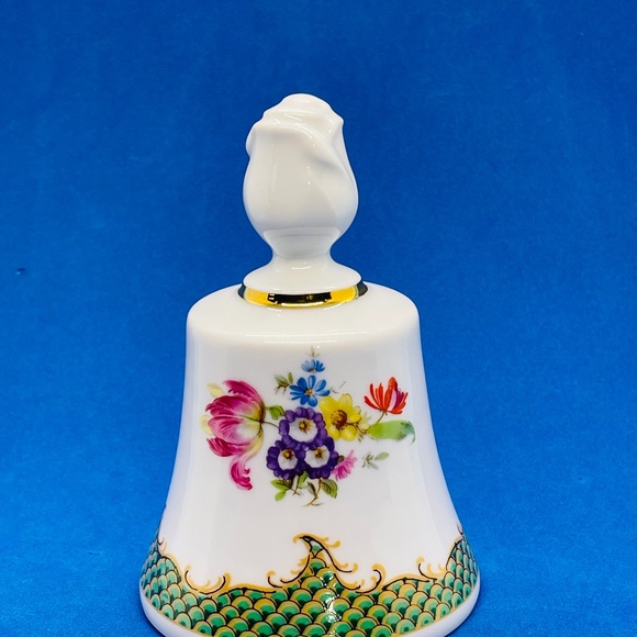 Bareuther Waldsassen Bavaria Germany Floral Bell w Rose Handle for Danbury Mint - Picture 1 of 9